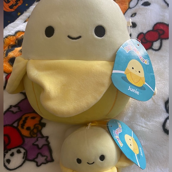 Squishmallows Other - JUNIE THE BANNA AND JUNIE CLIP SQUISHMALLOW💛💛